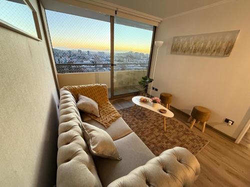 Céntrico,acogedor, con gran vista y estacionamiento