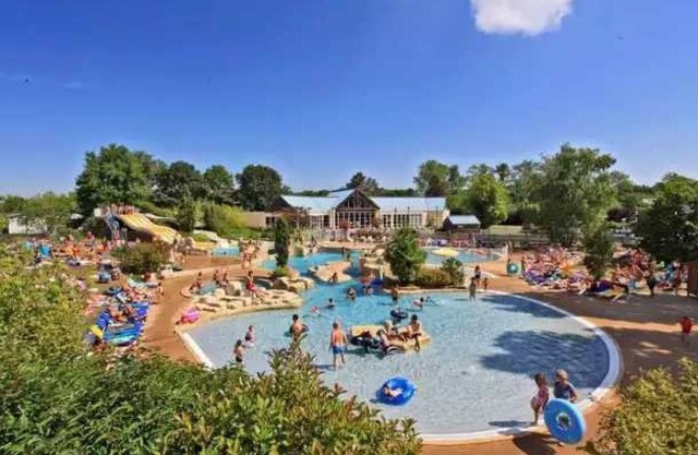 Camping 5 étoiles - Parc aquatique - eebfed
