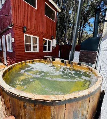Cabaña con Tinaja Caliente, Quincho y Pet Friendly