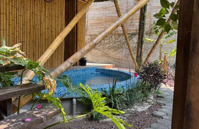 Cabaña El Zapotal in Jalcomulco, Veracruz, 2 minutes from downtown! Pet friendly