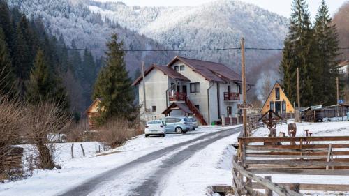 Cabana Acasă la Delia