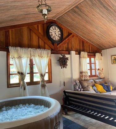 Cabana com Jacuzzi em Guararema