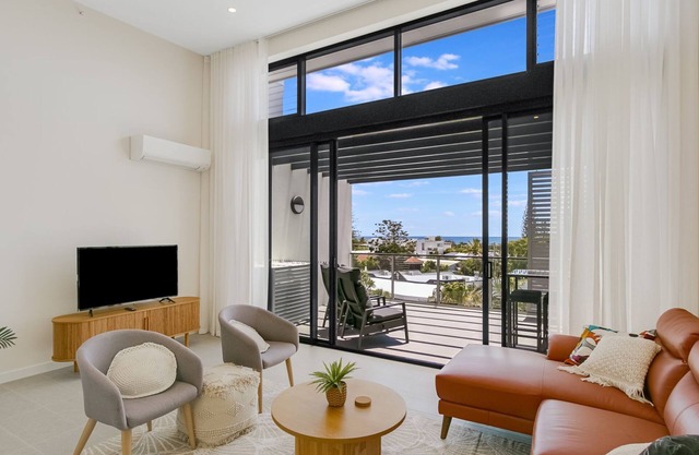 Cabarita Beachside Apartments 32 - Linen Provided - Min. 2 Night Stays!