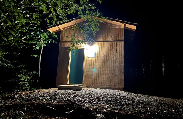 Cabin 10 - Rustic Mountain Cabin Rental - Up to 4 persons