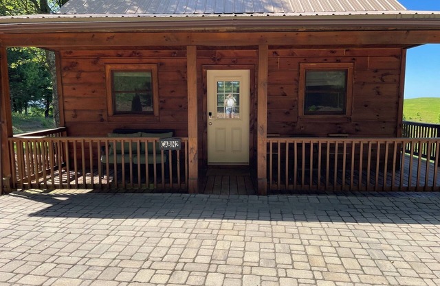 Cabin #2 The Sky Retreat - Off the Blue Ridge Parkway