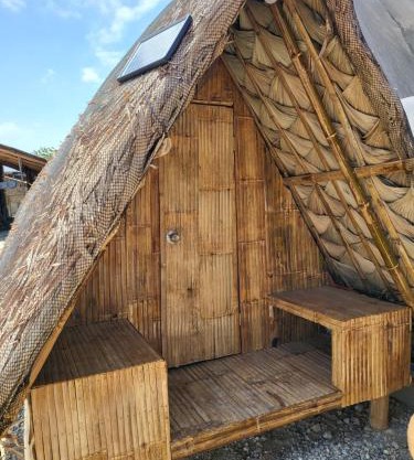 Calatagan's Bahay Kubo - with Beach Access