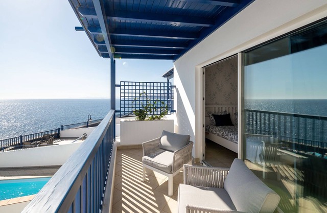 CALERO DREAM | 3 bedroom Frontline villa overlooking the Atlantic ocean
