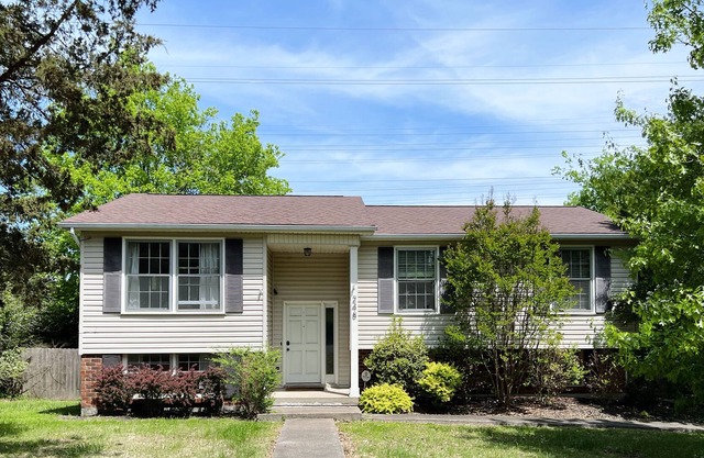 Calm and Minimalist Retreat Convenient to Nashville Attractions