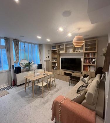 Calm & Charming Atelier in Paris