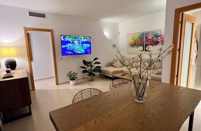 Calma House Ibiza, next to the sea, ideal for families