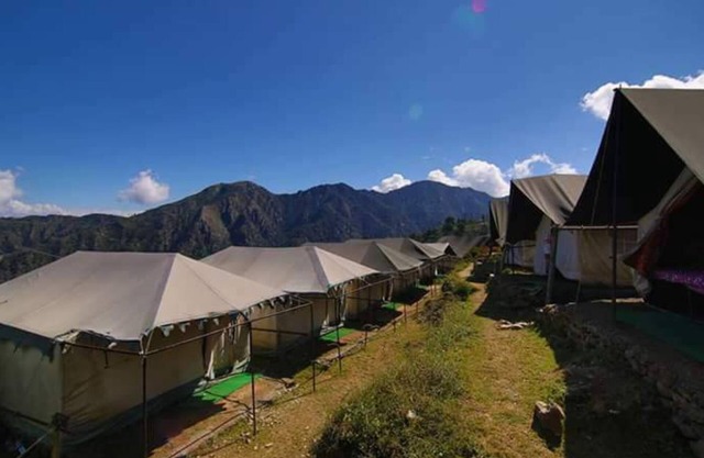 Camp Awara Dhanaulti