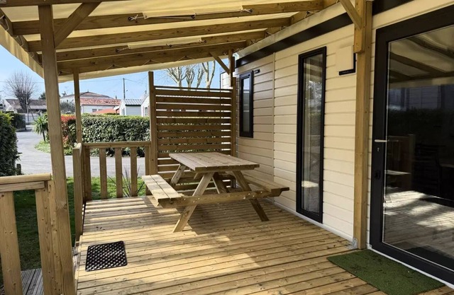 Camping de la Gères * - Mobile home Comfort + Family - 4 people