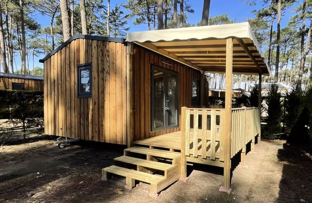 Camping Le Vieux Port* - Wooden cabin 2 bedrooms 4/5 people