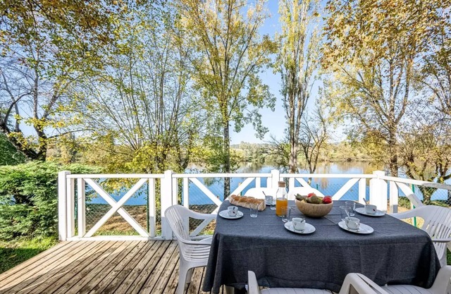 Campsite maeva Getaways Les Bö-Bains * - Mobile home view River 3 Rooms 4/6 persons