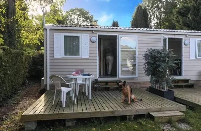 Campsite Le Pré des Moines * - Mobile home ROMARIN + 1 bedroom 2 people