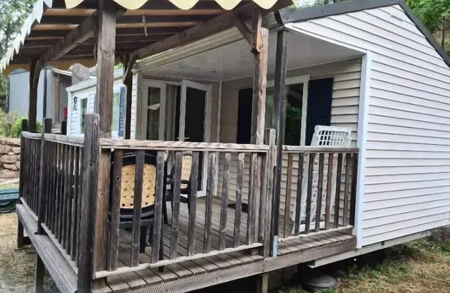 Campsite Les Terrasses Provençales * - MOBILE HOME LOUISIANE CLIMATE 4 persons