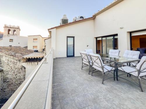 Can Cintet 3 Apartamento con terraza en Besalú