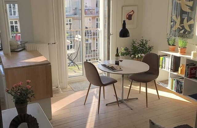 Canal Quiet apt Summa