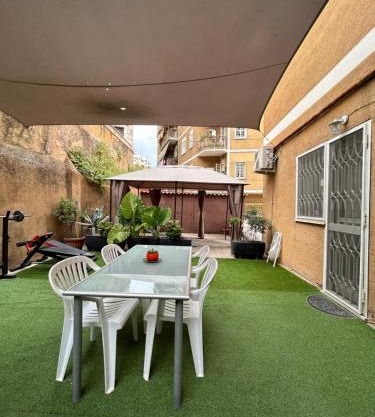 Candelor House - Apt & Garden in Gianicolense Rome
