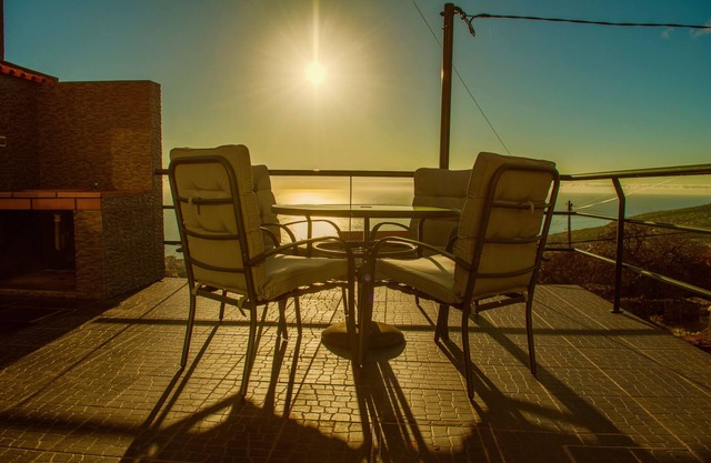 Cantinho da Calçada Near Same Hiking (with nice view, heat & air-condition)