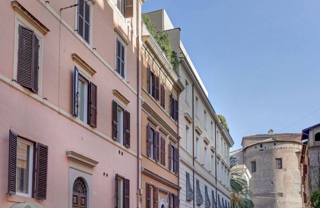 Capo d'Africa 48 - Home and More