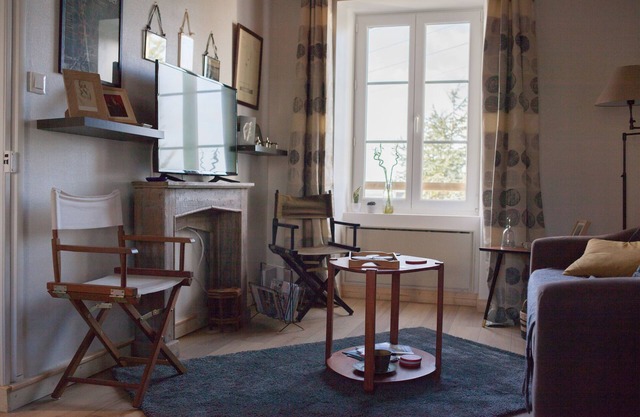 Carantec, charming apartment, sea view, 50m beach