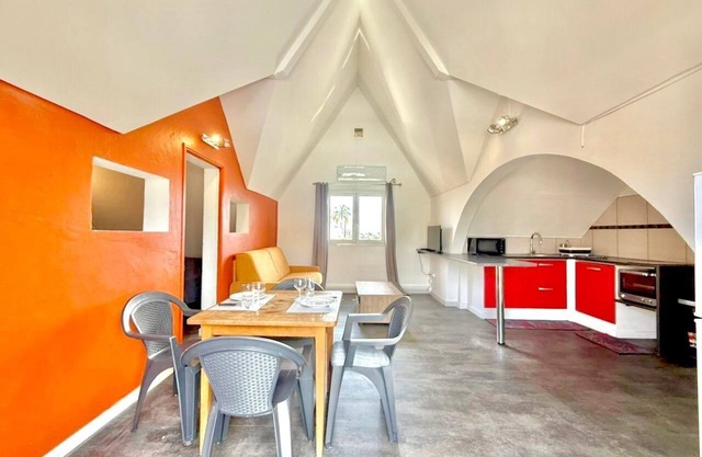 Carosse Escapade, between beach and city center