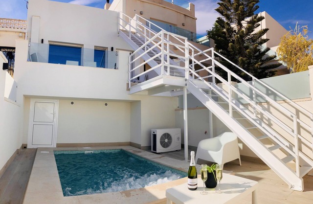 Casa Bohemios VERDE : Modern House - Hydromassage Pool at the Costa Blanca
