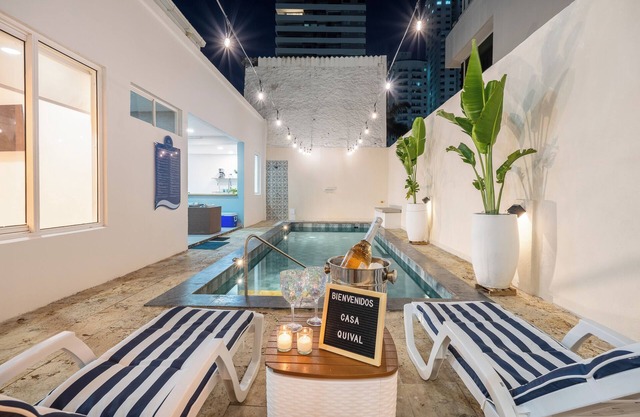 Casa Boutique Hotel, a 30 mt de la Playa, 100 mt del Malecon, Mejor Zona CTG