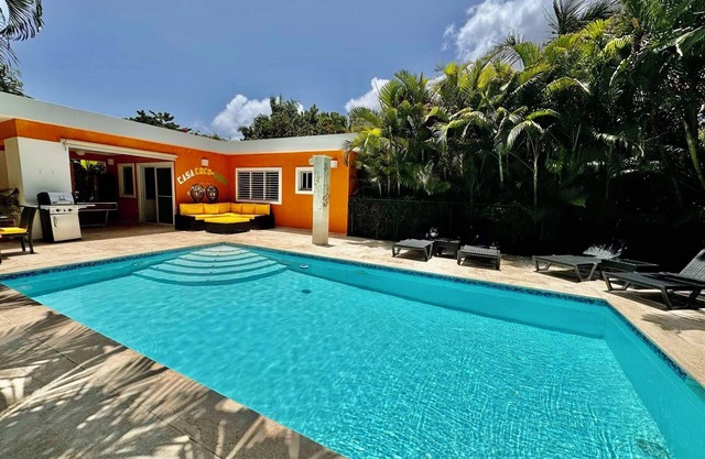 CASA COCO-LOCO Superior 2 Bedroom @ Casa Linda