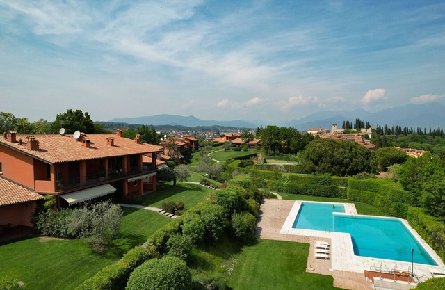 Casa Cri Cri with lake view