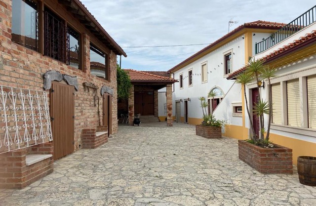Casa das Andorinhas - Campo e Piscina