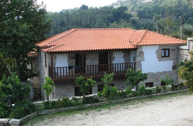 Casa do Outeiro da Ribeira