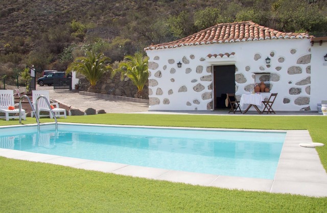 Casa Abuela María: chill garden pool