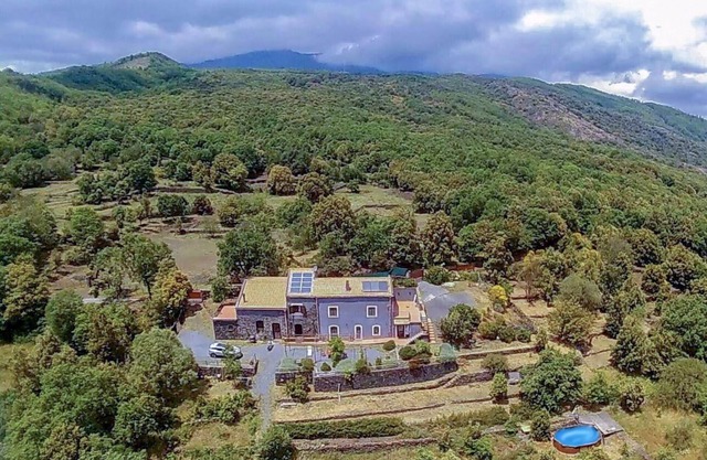 'Casa Etnea' with terrace