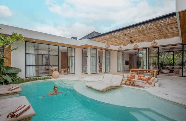 Casa Felice: A Secluded 4-Bed Oasis with Pool, Spa & Designer Interiors
