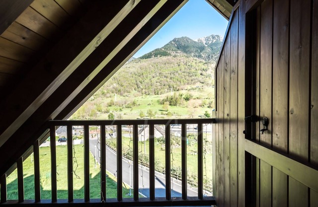 Casa Garona by SeaMount Rentals