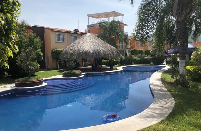 Casa/House Cuernavaca, Morelos, Mexico ideal para vacacionar