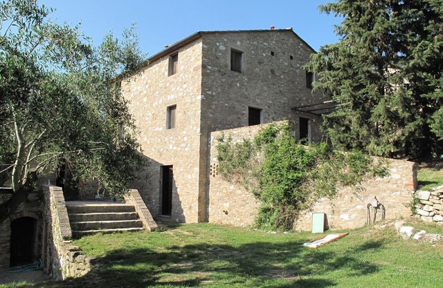 Casa delle Aque' estate with shared pool