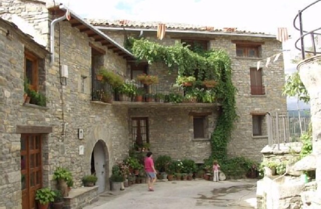 Casa Lanau for 4 people