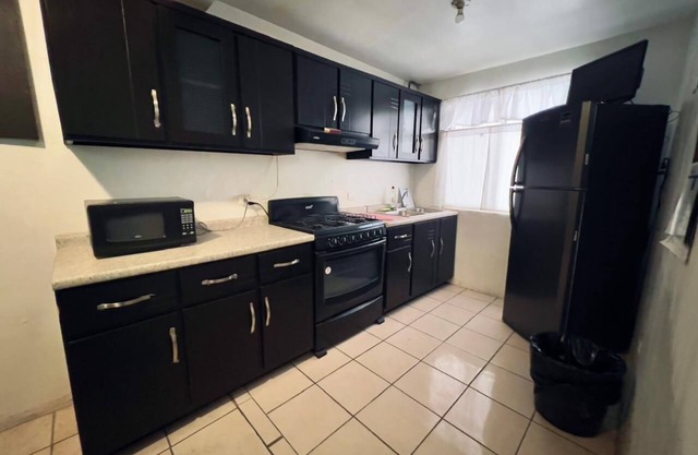 Casa las Torres in secure subdivision, close to the Consulate
