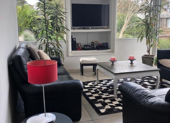 Casa muy luminosa en Barrio Privado