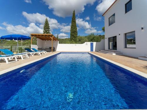 Casa O Sonho near Faro with private pool
