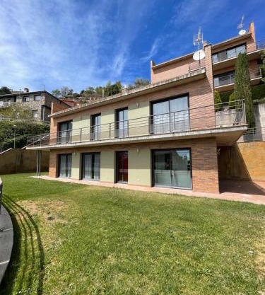 Casa para 8 personas en Berga - ALBERGA