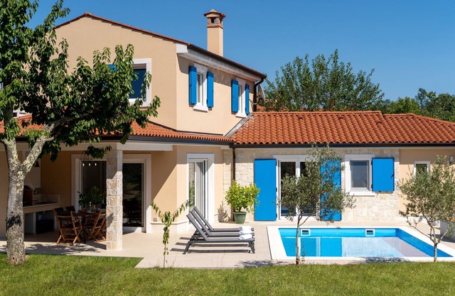 Casa Piano in a calm village enveloped by nature