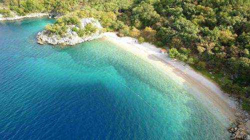 Casa Porozina - Cozy Apartments & Rooms - Paradise Beach 300m