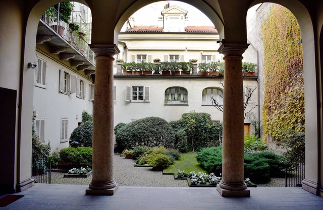 CASA ROMAT 2 VERY CENTRAL CHARMING APARTMENT