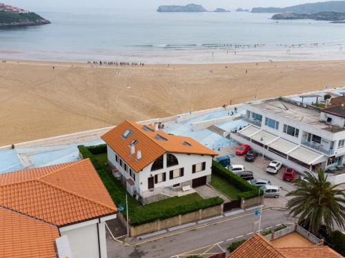 Casa Rompeolas - Monabri