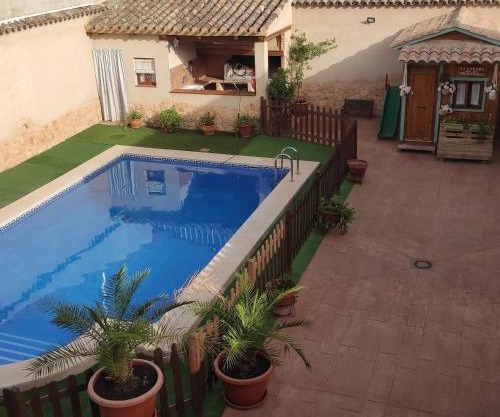 Casa Rural el Pajar Piscina para 3 apartamentos
