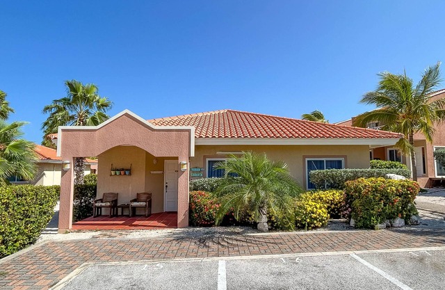 Casa Serena: Comfortable stay in Piscadera - close to beach and city